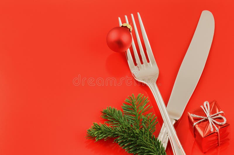 Concept de carte de Noël au-dessus de fond rouge photographie stock libre de droits Concept de carte de Noël au-dessus de fond rouge photographie stock libre de droits
