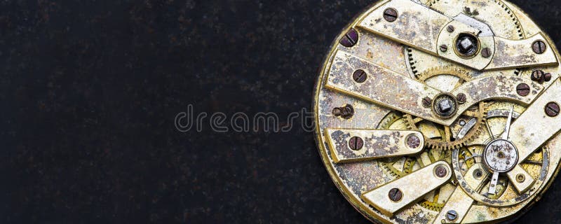 Concept de gestionare a timpului pentru mecanismul de ceasornicărie de tip „golden clockwork” royalty free stock photo