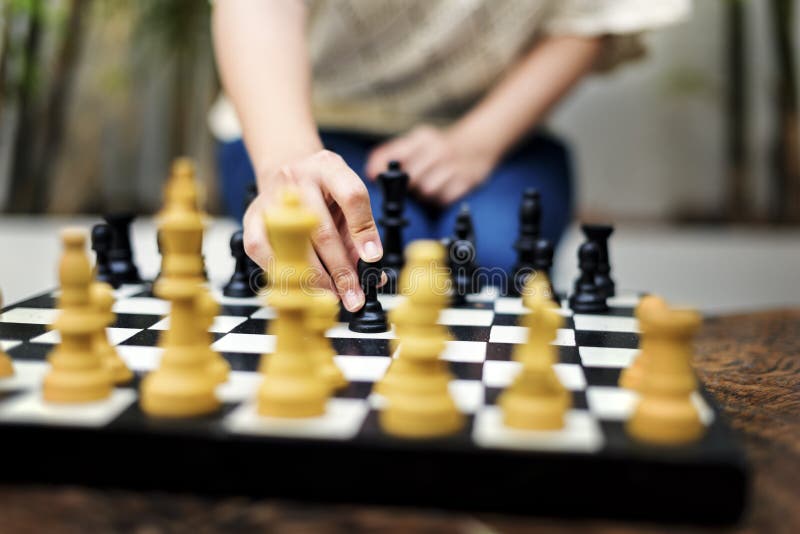Concept de pensée de loisirs de passe-temps de jeu d'échecs images libres de droits Concept de pensée de loisirs de passe-temps de jeu d'échecs images libres de droits