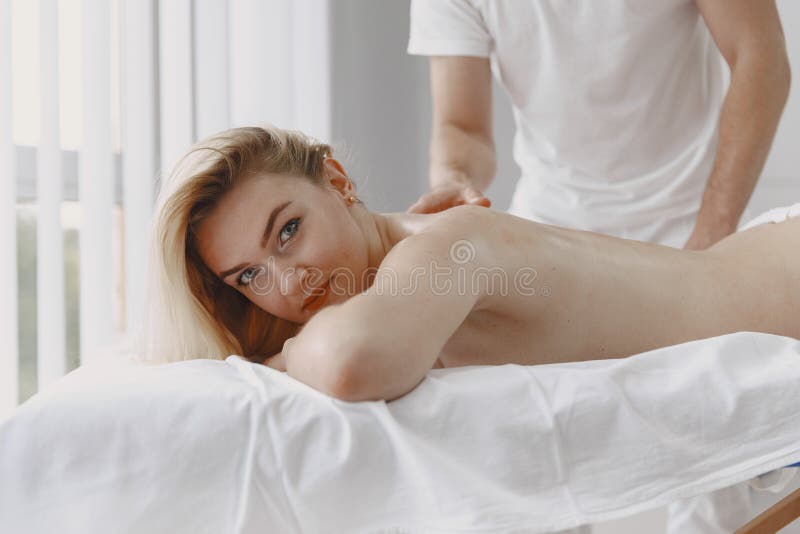 Free Vidio Ladies Massaging Men