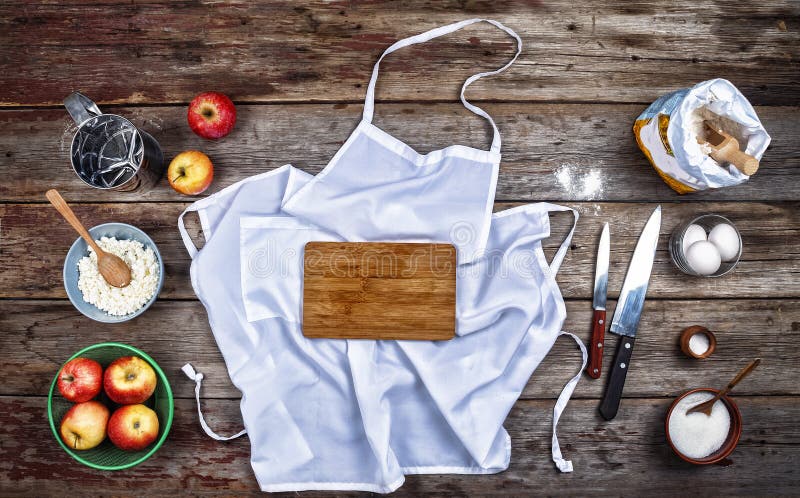 Concept: Het Koken, Het Bakken Het Keukengerei En Een Verscheidenheid Van  Producten Voor Baksel Sluiten Omhoog Op Een Rustieke Li Stock Afbeelding -  Image of amateur, leuk: 100837501