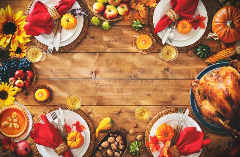 Concept traditionnel de repas d'arrangement de dîner de célébration de thanksgiving