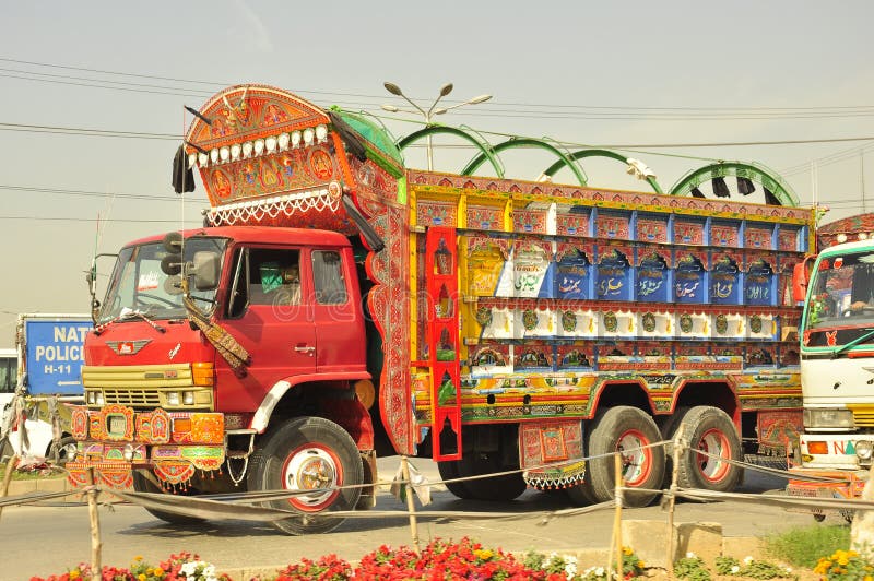 Conception de camion du Pakistan photo libre de droits Conception de camion du Pakistan photo libre de droits