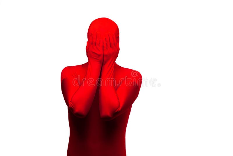 Concepto de cara deprimida de la cubierta del hombre con las manos Aislado en blanco imagenes de archivo Concepto de cara deprimida de la cubierta del hombre con las manos Aislado en blanco imagenes de archivo