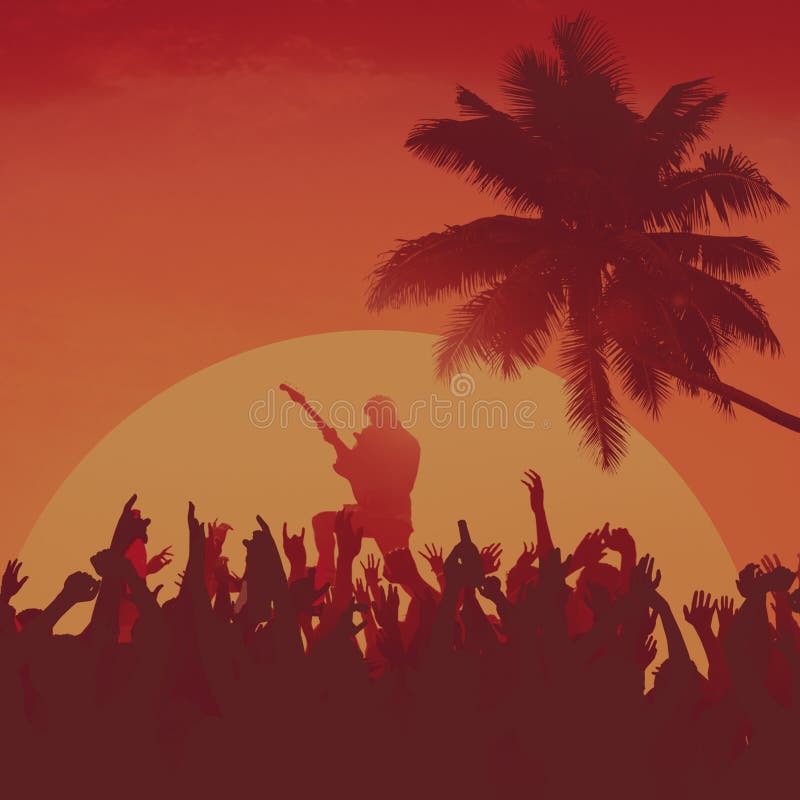 Concepto del entusiasmo del ejecutante del partido de la playa del festival de música del verano