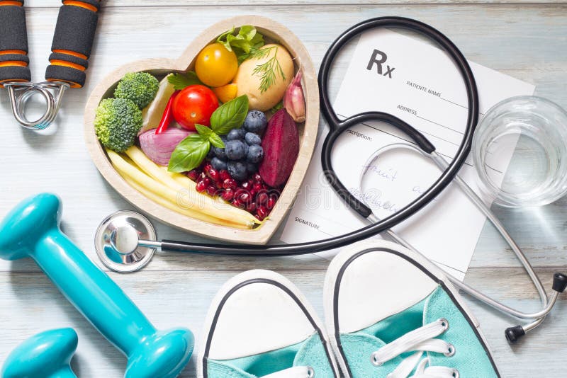 Concepto sano de la forma de vida con aptitud y medicina de la dieta foto de archivo Concepto sano de la forma de vida con aptitud y medicina de la dieta foto de archivo