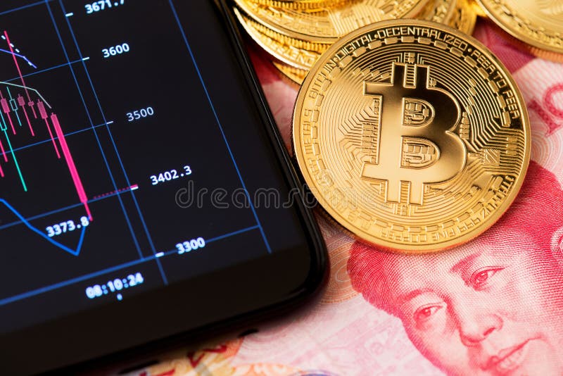 Conceptul de blockchain Bitcoin bancar online și tranzacționare închide porțelanul Yuan Bitcoin royalty free stock photography