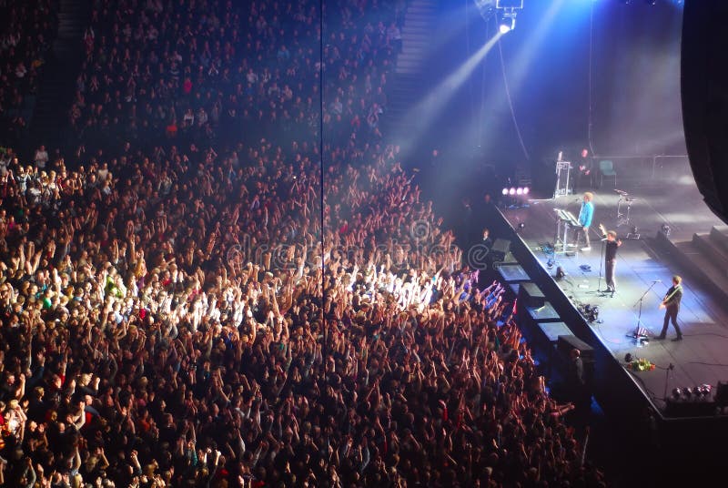 Concerto de A-HA em St Petersburg fotografia de stock Concerto de A-HA em St Petersburg fotografia de stock
