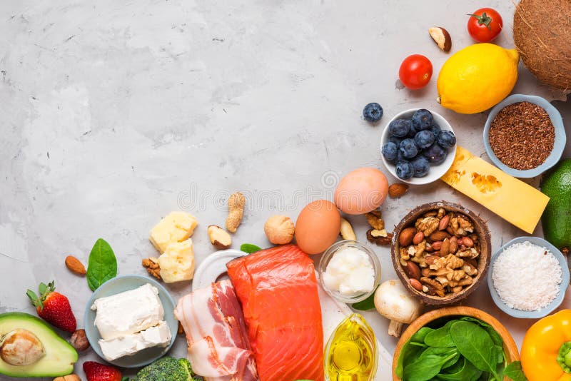 Concetto di dieta del cheto Alimento Ketogenic di dieta Fondo a basso contenuto di carboidrati equilibrato dell'alimento Verdure, fotografie stock libere da diritti Concetto di dieta del cheto Alimento Ketogenic di dieta Fondo a basso contenuto di carboidrati equilibrato dell'alimento Verdure, fotografie stock libere da diritti