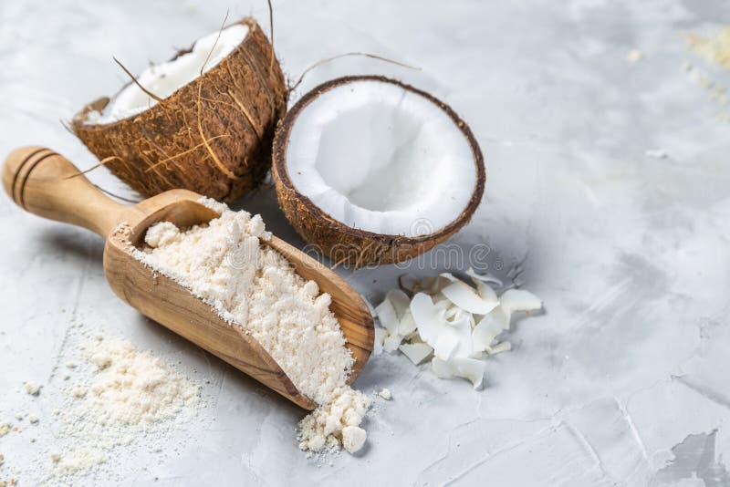 Concetto libero del glutine - farina della noce di cocco