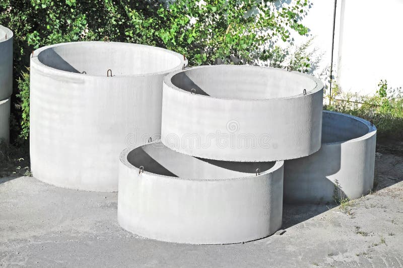 Concrete circle pit stock photo. Image of ferroconcrete - 51514002