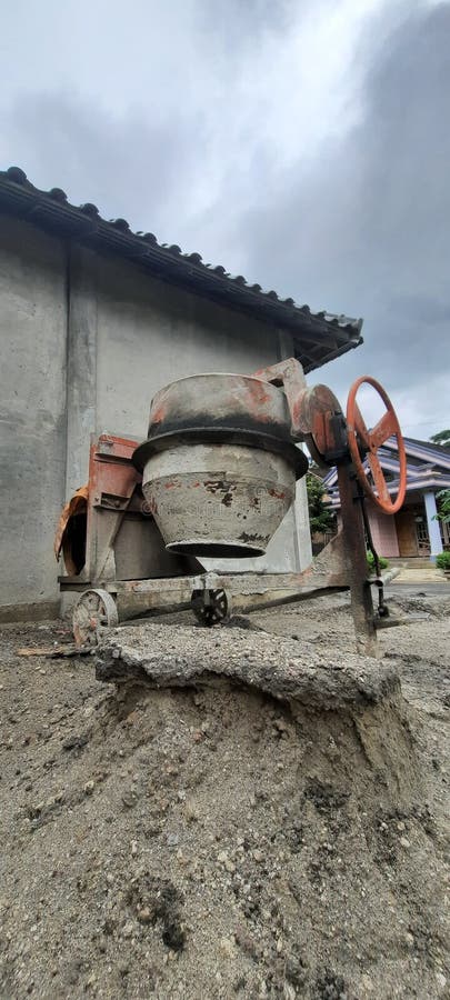 Concrete machine building lanscape royalty free stock photography