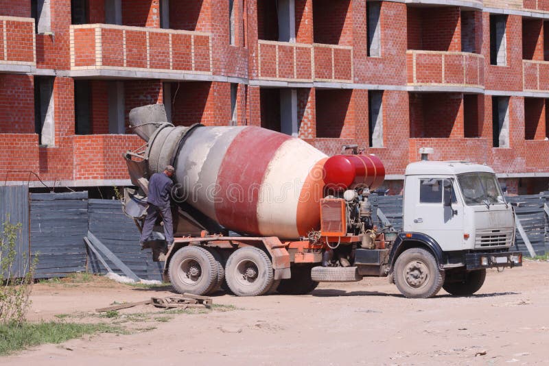 Concrete Mixer Near Building Editorial Image - Image of builder, tool