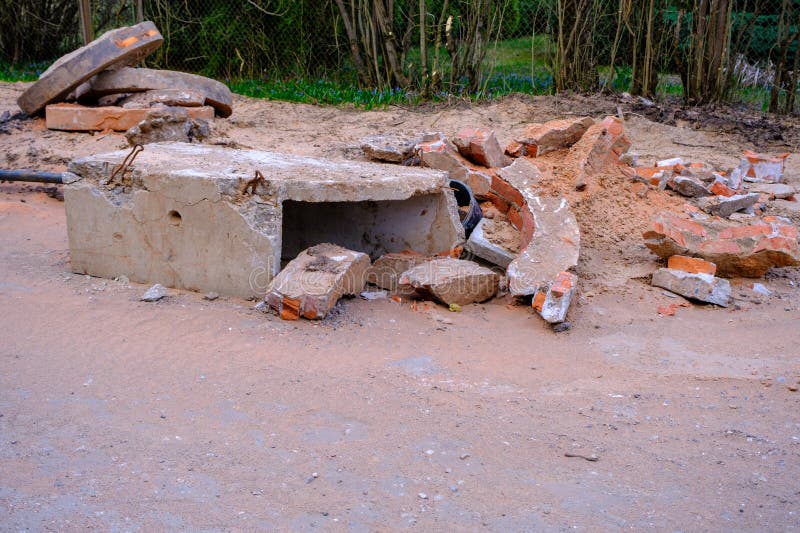 Concrete Waste, Concrete Scraps, Leftovers from Construction. Repair of Communications. Stock