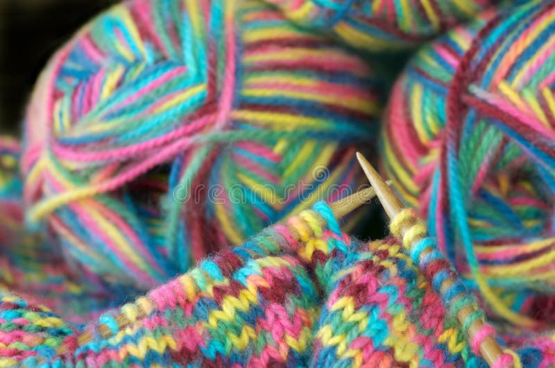 Tricotar com lã foto de stock