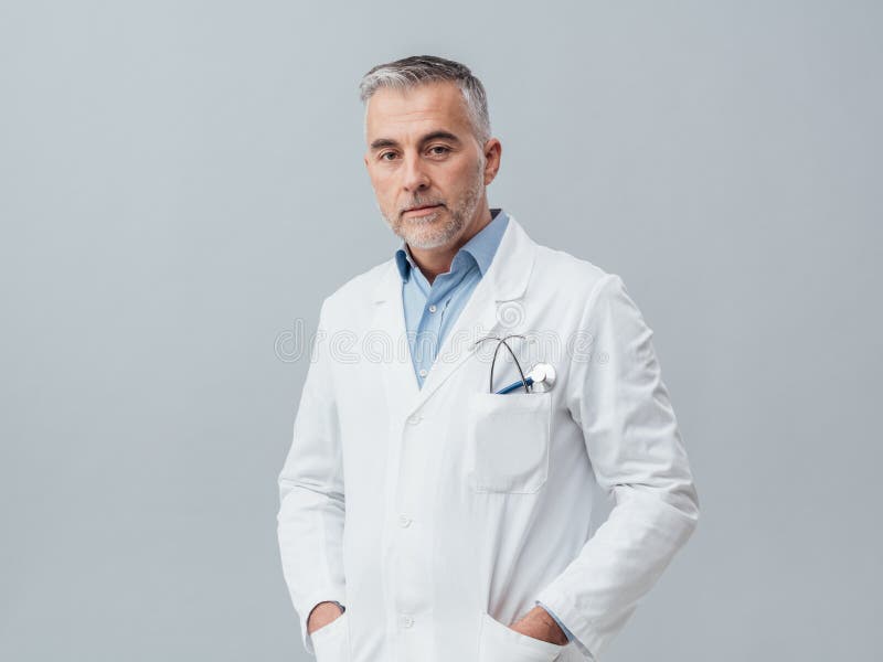Confident doctor posing royalty free stock images Confident doctor posing royalty free stock images