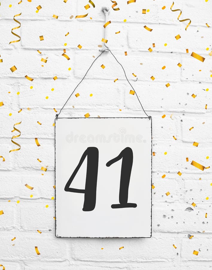 congratulazione del partito di anniversario di compleanno di 41 quaranta una anni immagine stock libera da diritti congratulazione del partito di anniversario di compleanno di 41 quaranta una anni immagine stock libera da diritti