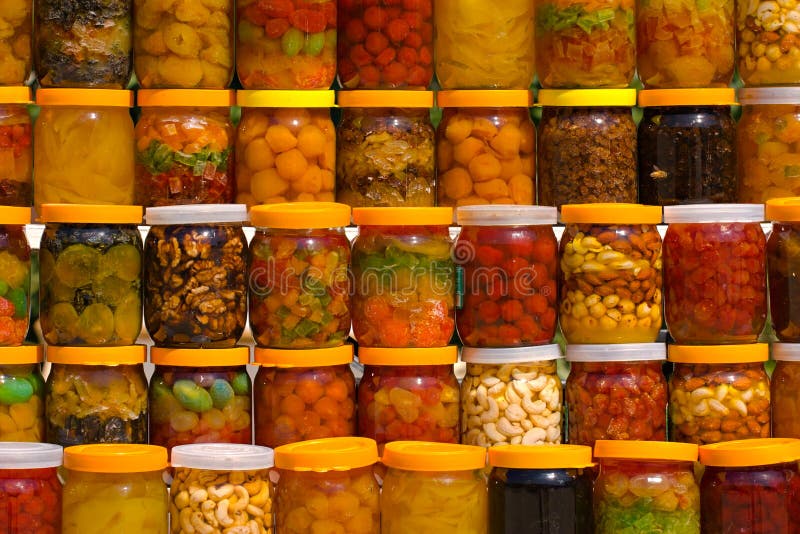 Download Conserva di frutta immagine stock. Immagine di dolci, raccolta - 3145505