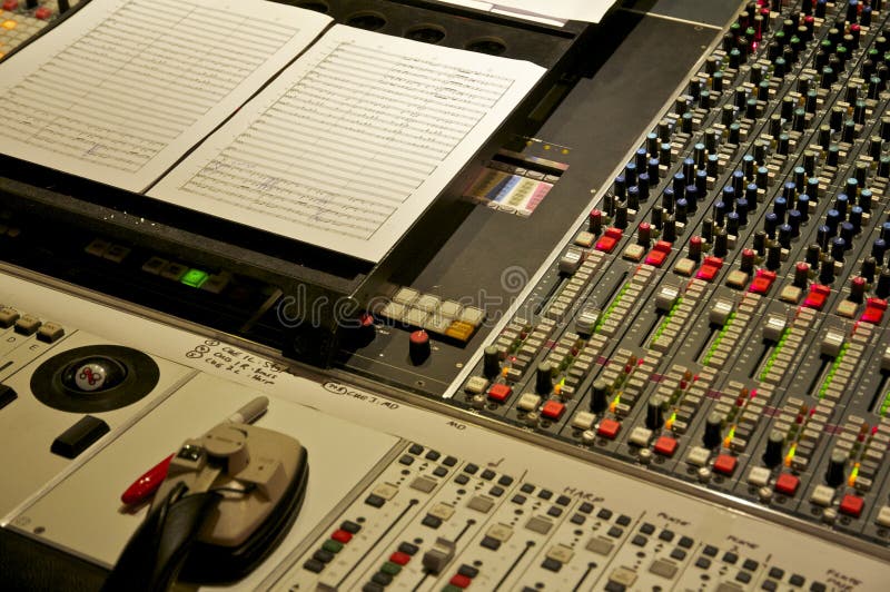 Consola de mixare la studiourile din Abbey Road London stock photo