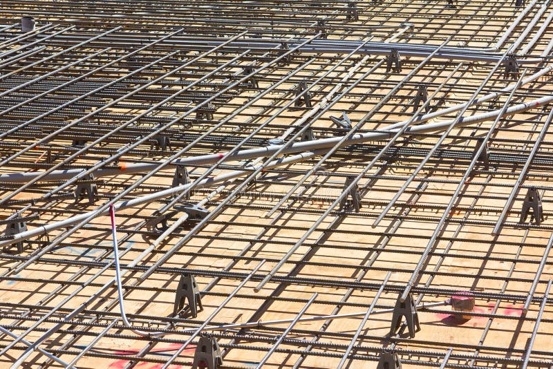 Construcción de piso con el Rebar imagen de archivo Construcción de piso con el Rebar imagen de archivo