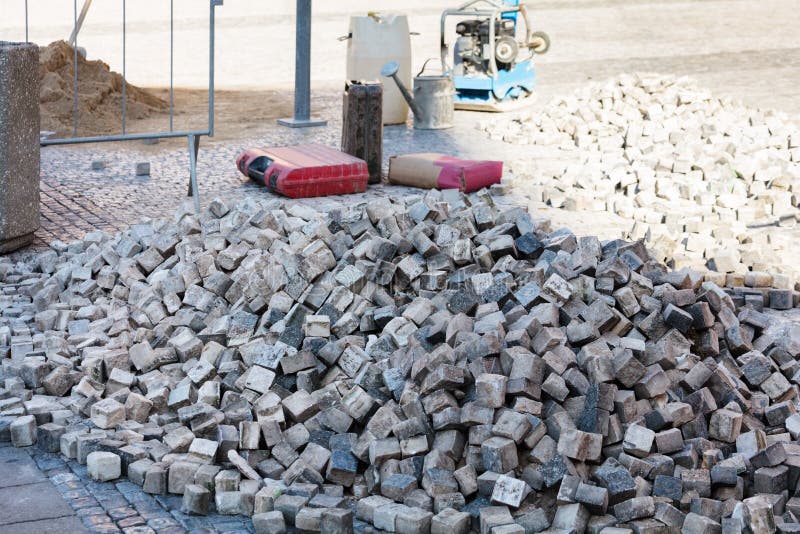 Route En Pierre De Granit Pavé Avec Grilles De Drainage Pour