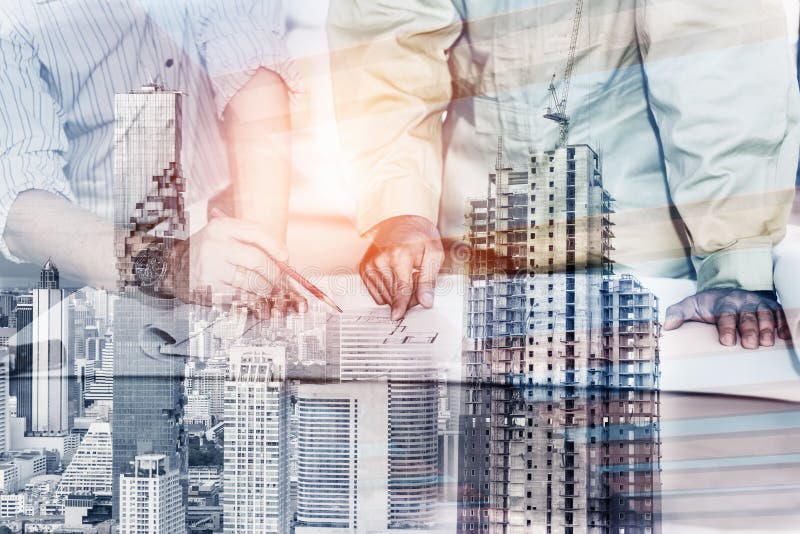 Construction Engineering Teamwork Meeting Brainstorm for Project Real