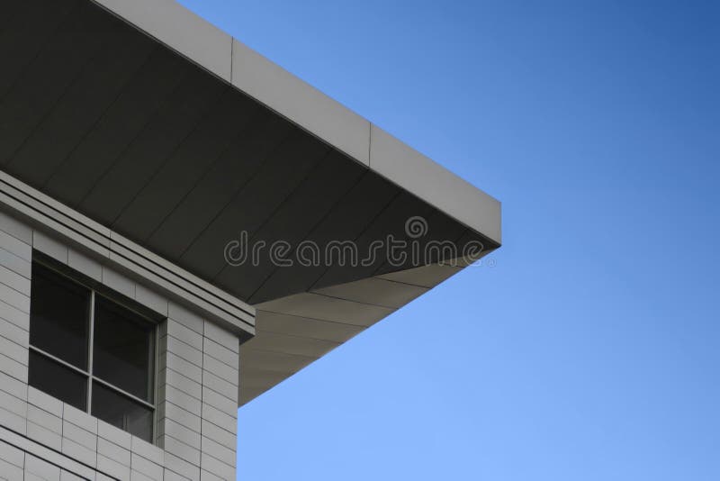 Construction et ciel image stock Construction et ciel image stock