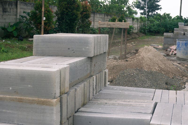 Construction Materials. Building Materials for Construction of