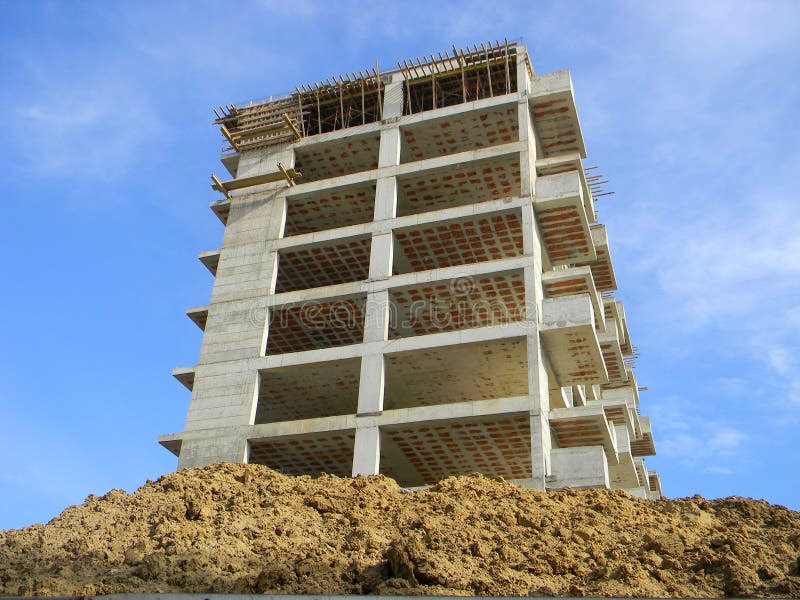 Construction à Tirana, Albanie image libre de droits Construction à Tirana, Albanie image libre de droits