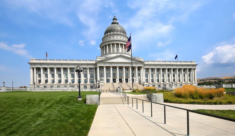 Construção do Capitólio do estado em Salt Lake City, Utá, EUA foto de stock Construção do Capitólio do estado em Salt Lake City, Utá, EUA foto de stock
