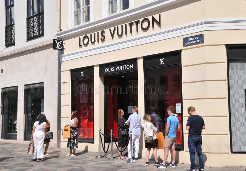 CONSUMERS WAITING in LINE at LOUIS VUITTON STORE Editorial Stock Image of europe, denmark: 184336503
