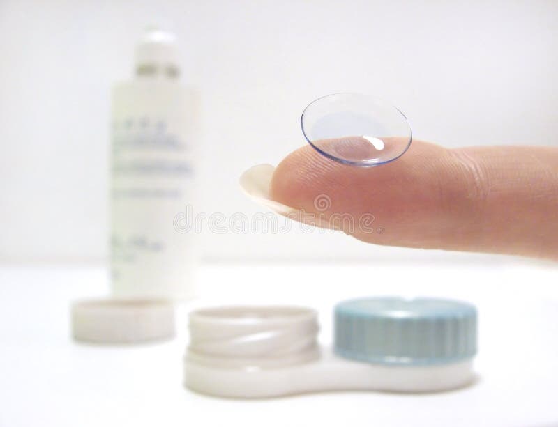 Contact lens with accessories