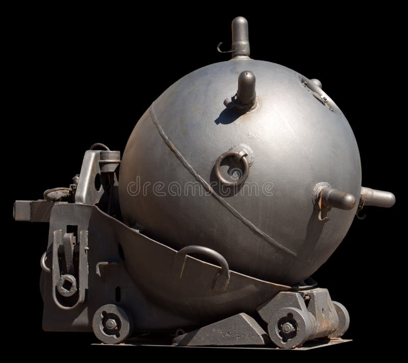 contact-naval-mine-25470471.jpg