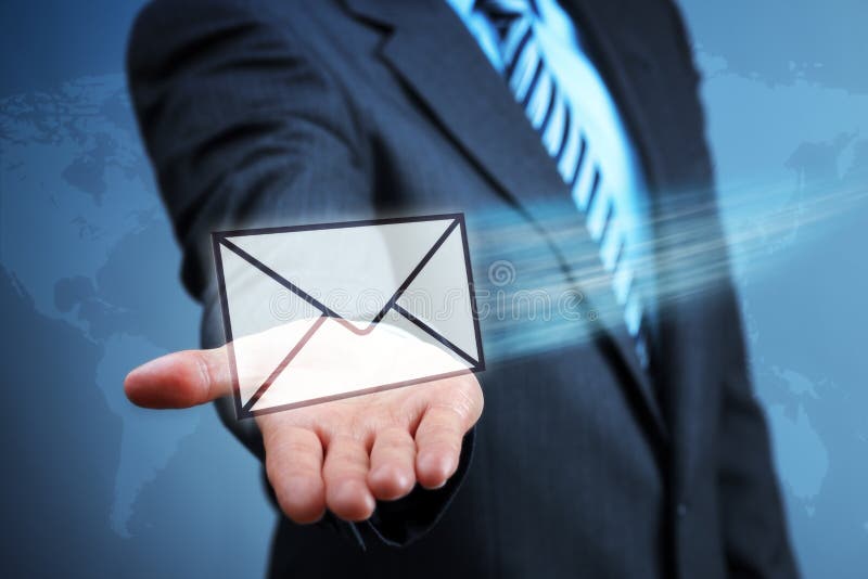contacter par email