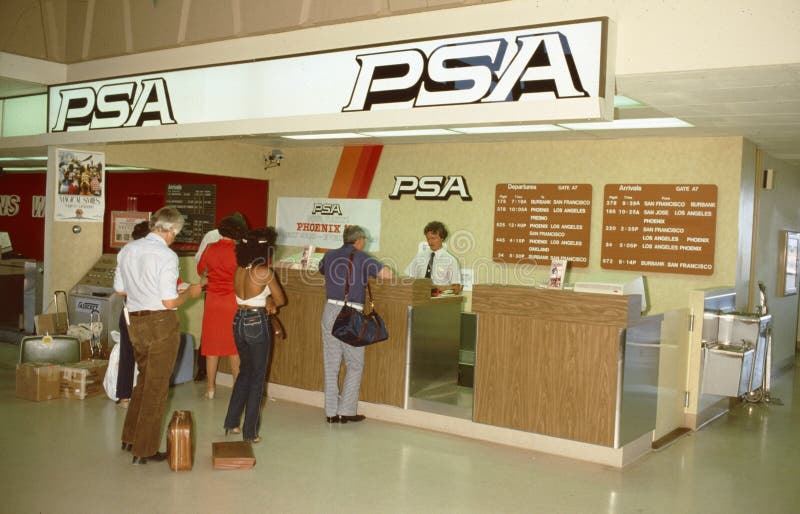 Contagocce di servizio passeggeri della compagnia aerea pacifico sud-ovest psa immagine stock