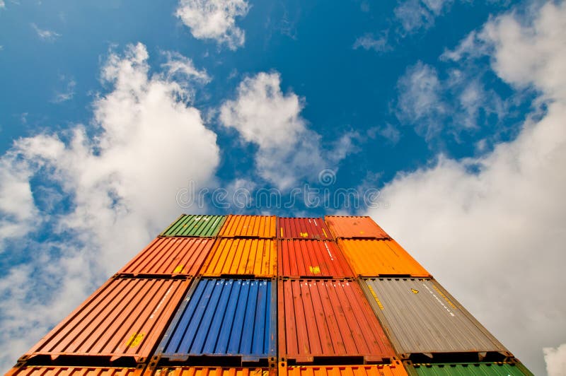Container vizualizat de mai jos royalty free stock photos