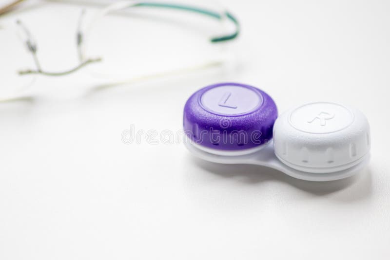 El futuro de los lentes de contacto - Vision y Óptica