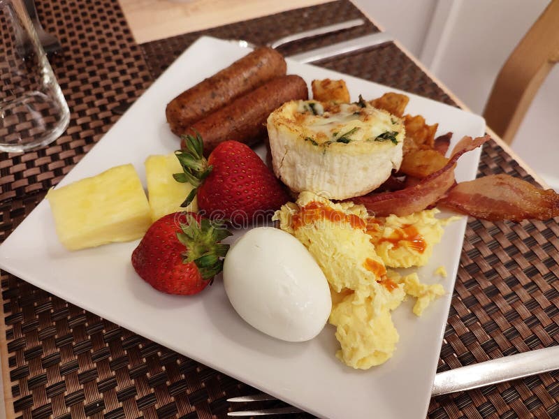 Hotels Near Me with Continental Breakfast Offerings