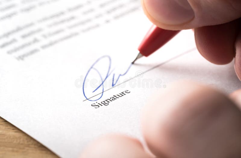 Contrat de signature, bail ou règlement pour l'acquisition, bail d'appartement, assurance, crédit bancaire, hypothèque ou rachat photos stock Contrat de signature, bail ou règlement pour l'acquisition, bail d'appartement, assurance, crédit bancaire, hypothèque ou rachat photos stock