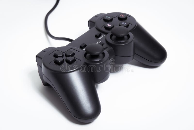 Controlador preto no dispositivo de vídeo game de fundo branco joystick em um fundo branco imagem de stock