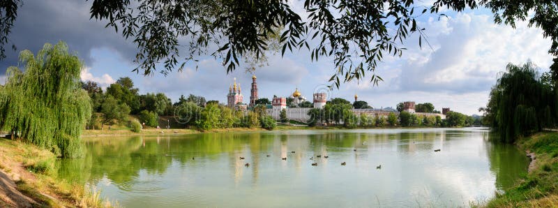 Convento de Novodevichy imagens de stock Convento de Novodevichy imagens de stock