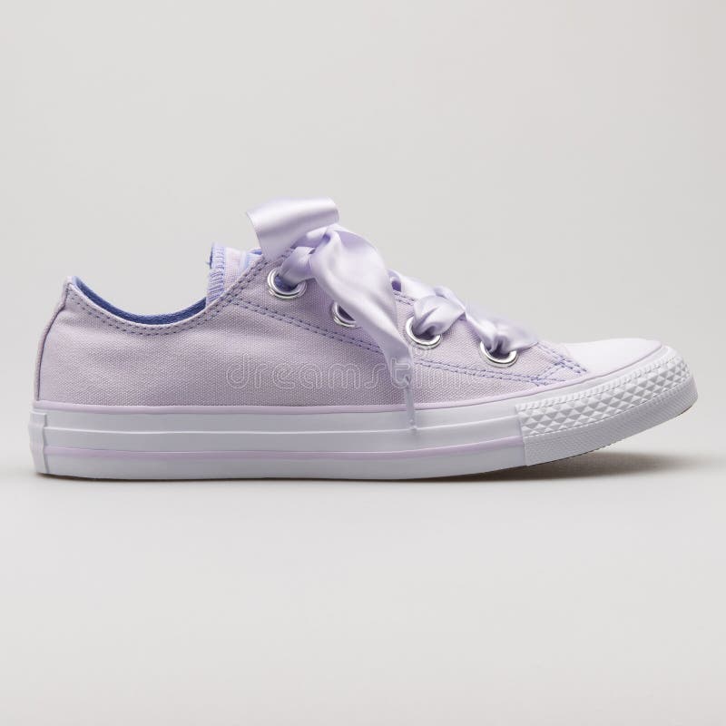 Converse Chuck Taylor All Star Big Eyelets Ox Light Purple And White Sneaker Editorial Stock Image Image Of Laces Activity