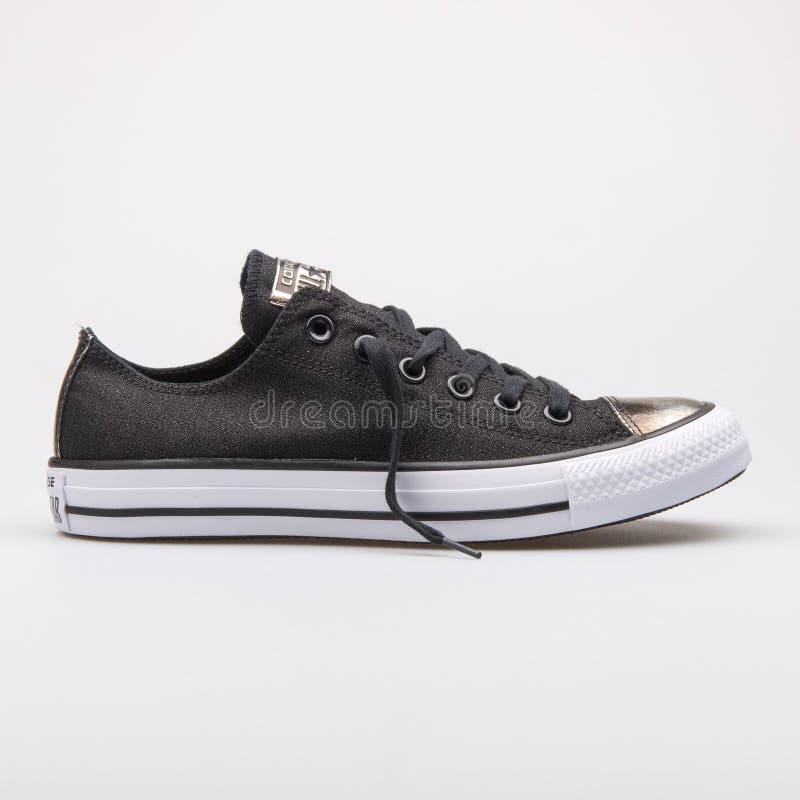 converse white brush off toecap