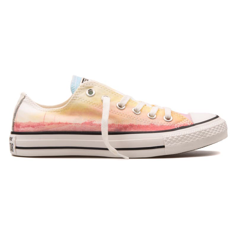 converse ox yellow