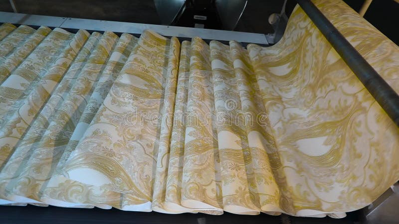 Conveyor Production Line of Wallpaper, Modern Conveyor Line at the