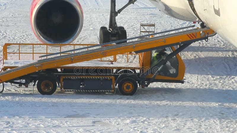 Convoyeur de voiture de fret pour le véhicule aérien Kazan, Russie