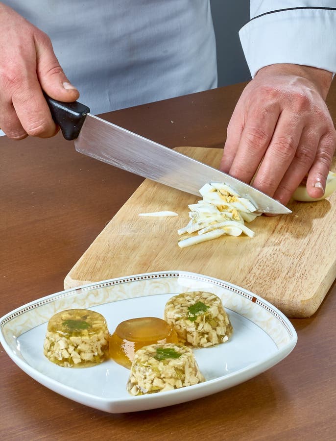 Cook Cuts Egg Full Collection of Food Recipes Jelly with Chicken Stock