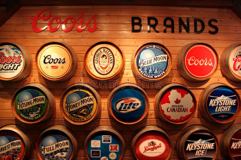 Coors Biermarken redaktionelles foto. Bild von denver 18922111
