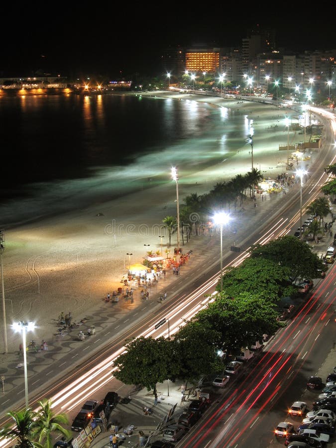 Copacabana par Night - 2 image libre de droits Copacabana par Night - 2 image libre de droits