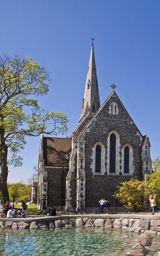 Copenhaga, Dinamarca, St Alban' igreja do inglês de s fotografia de stock